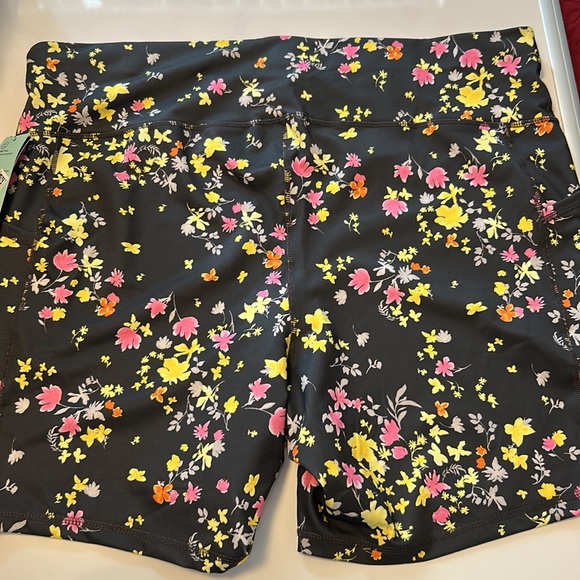 Ideology women’s shorts size 3X NWT - Picture 3 of 3